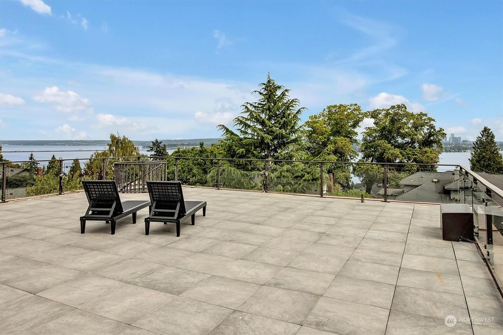 Photo of 1810 Madrona Drive, Seattle, WA 98122 (MLS # 2278580)