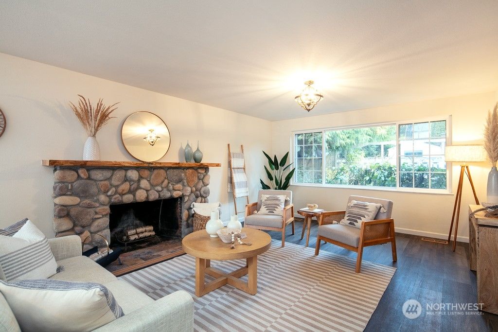 Photo of 3613 NE 75th Street, Seattle, WA 98115 (MLS # 2184625)