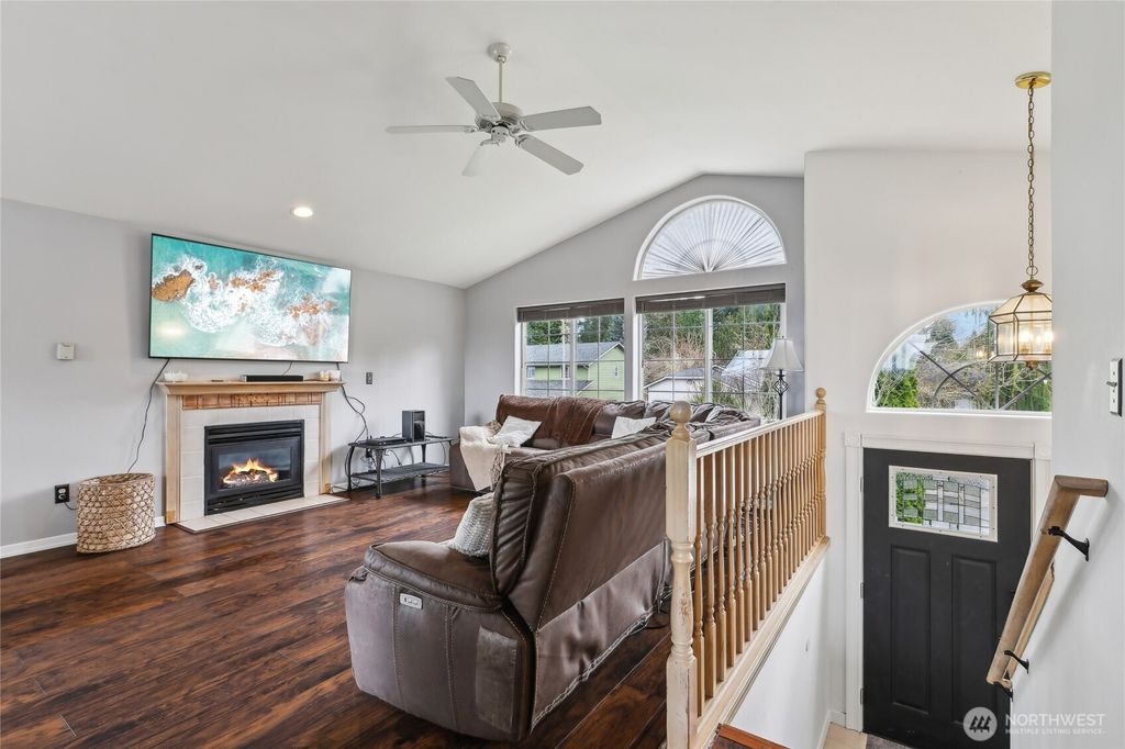 Photo of 6400 72nd Drive NE, Marysville, WA 98270 (MLS # 2353799)