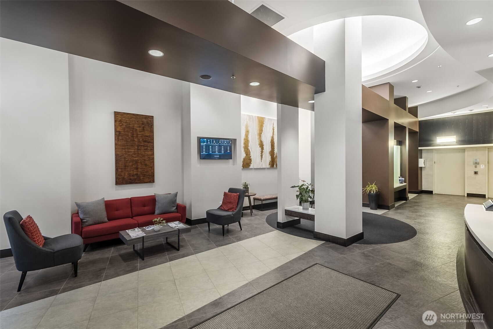 2607 Western Avenue 655