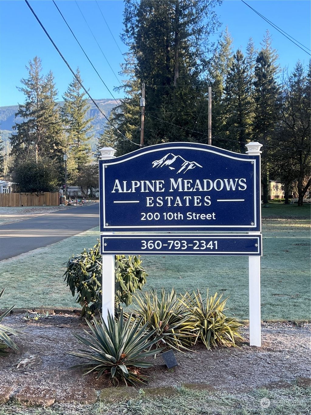 Photo of 200 10th Street #3, Gold Bar, WA 98251 (MLS # 2183243)