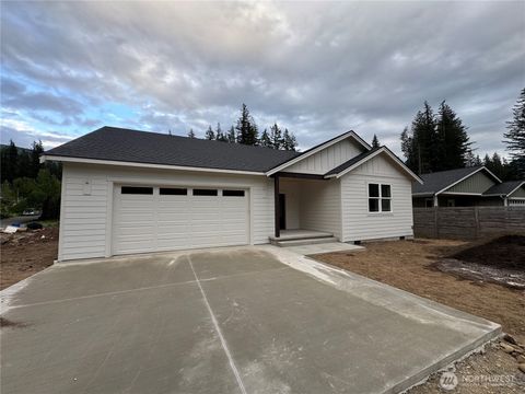 6177 Shamrock Road Maple Falls WA 98266