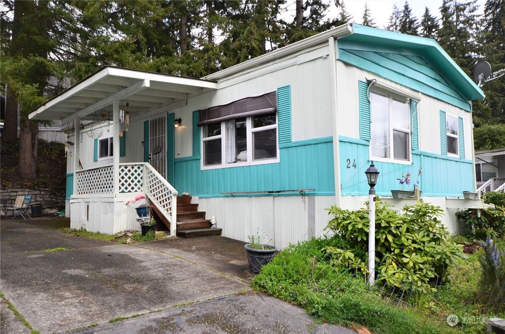 Photo of 23121 Edmonds Way #24, Edmonds, WA 98020 (MLS # 2065055)