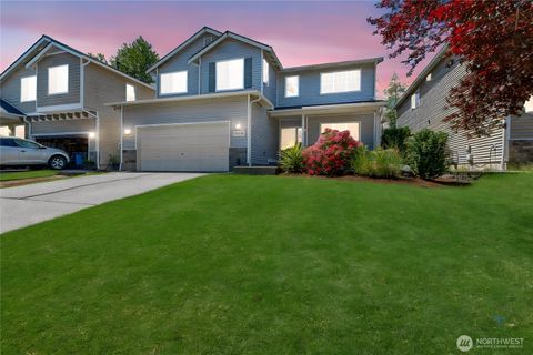 Photo of 15410 87th Avenue E, Puyallup, WA 98375 (MLS # 2531053)