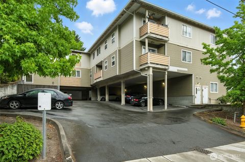 Photo of 11424 1st Avenue S #204, Seattle, WA 98168 (MLS # 2414193)