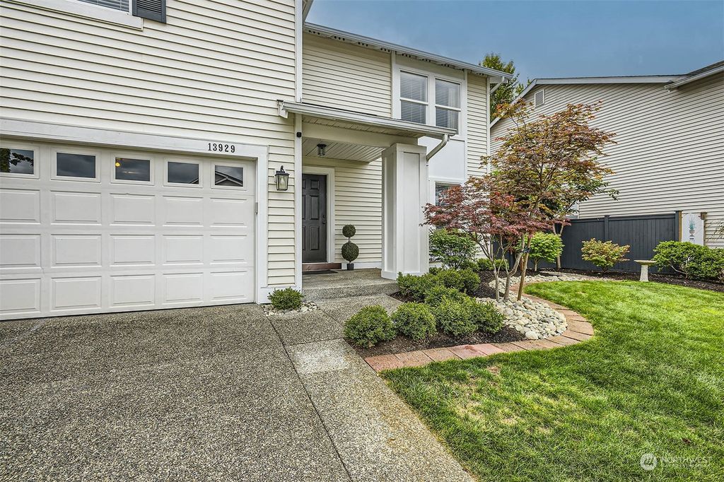 Photo of 13929 50th Drive SE, Snohomish, WA 98296 (MLS # 2154239)