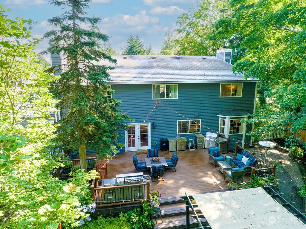 Photo of 23306 22nd Drive SE, Bothell, WA 98021 (MLS # 2126394)