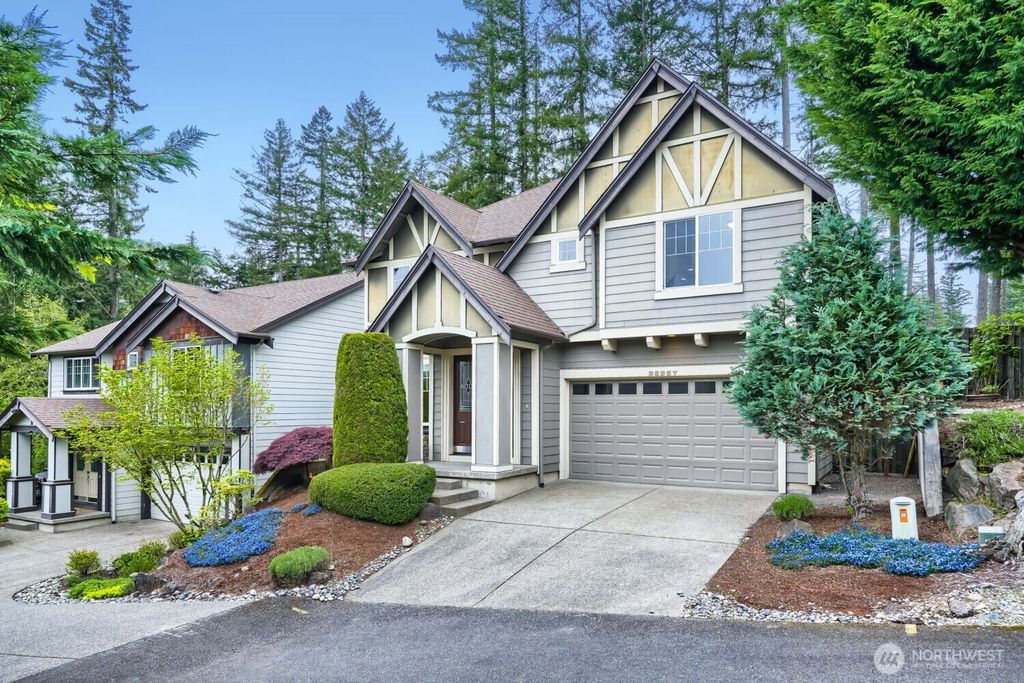 Photo of 23257 SE 34th Place, Sammamish, WA 98075 (MLS # 2518996)