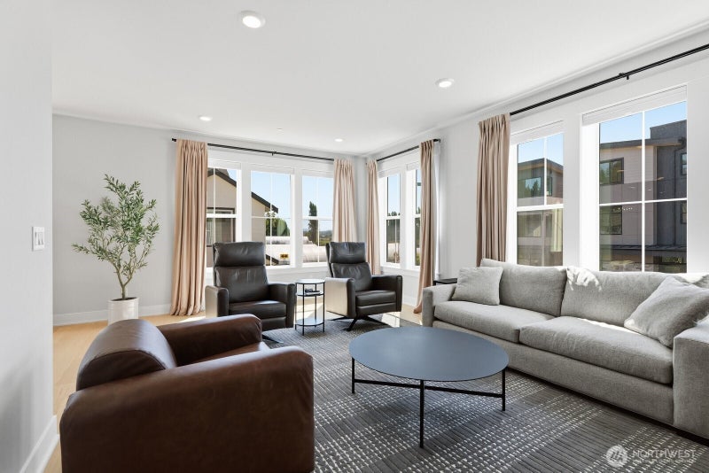 14314 148th Place NE 28