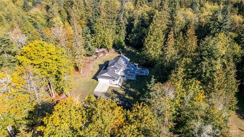 Photo of 1404 Ripplebrook Dr Dr, Port Angeles, WA 98362 (MLS # 2443952)