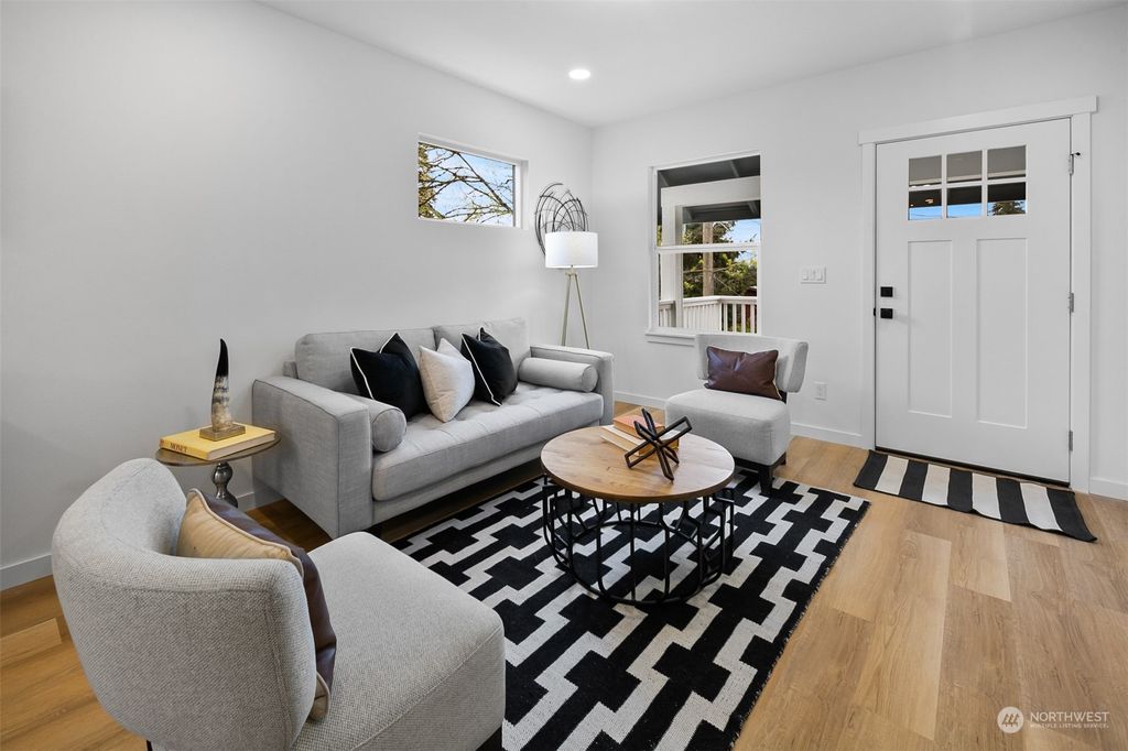 Photo of 3425 21st Avenue S, Seattle, WA 98144 (MLS # 2223033)