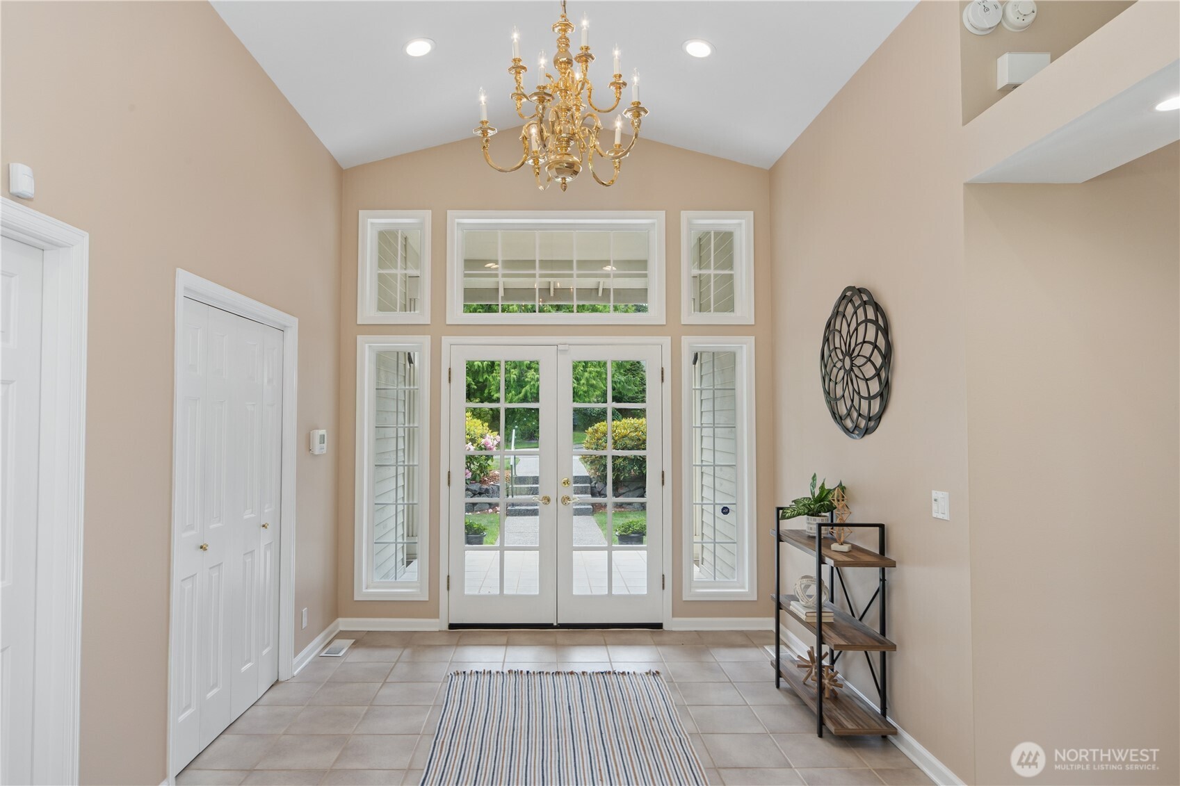 211 Greenview Lane