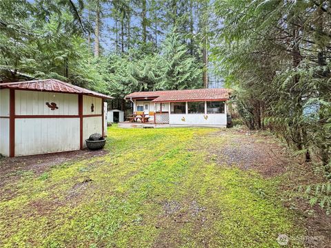 Photo of 1131 Alder Lane, Sumas, WA 98266 (MLS # 2353831)