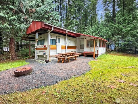 Photo of 1131 Alder Lane, Sumas, WA 98266 (MLS # 2353831)