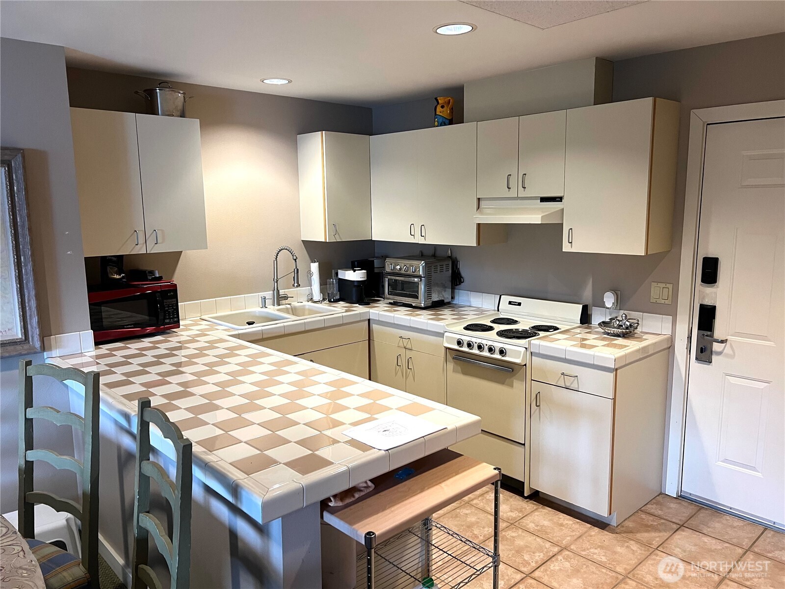 1917 Rosario Road 2115