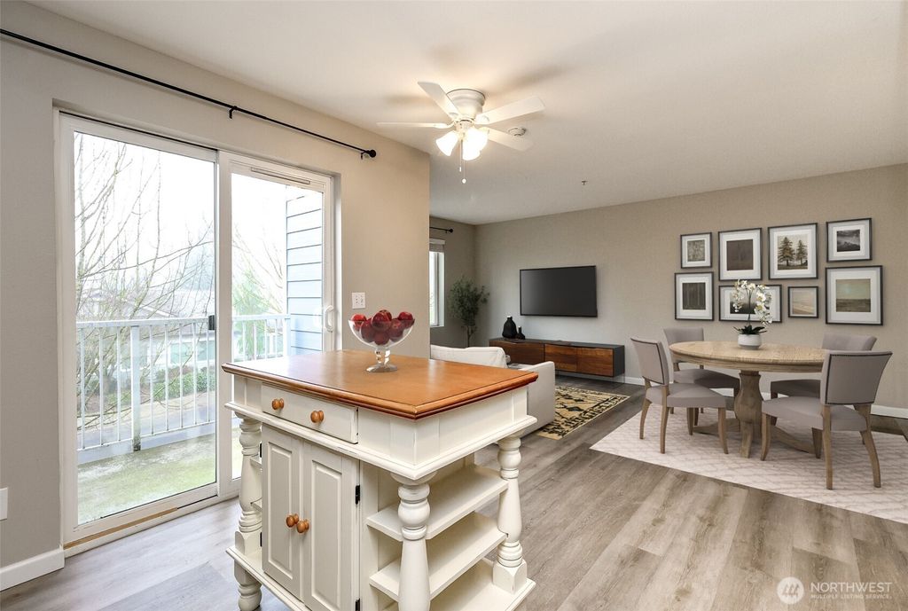 Photo of 3939 10th Street SE #G3, Puyallup, WA 98374 (MLS # 2464184)