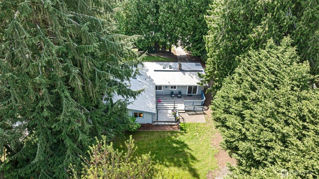 Photo of 23321 35th Avenue W, Brier, WA 98036 (MLS # 2366436)