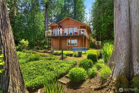 Photo of 101 SE Channel Point Road, Shelton, WA 98584 (MLS # 2376782) Photo of 101 SE Channel Point Road, Shelton, WA 98584 (MLS # 2376782)
