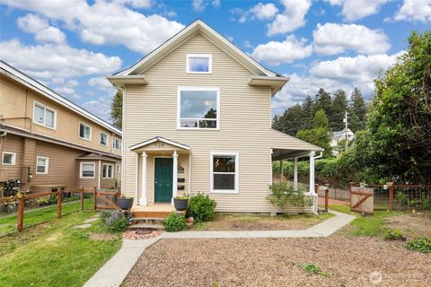 Photo of 1128 State Avenue NE, Olympia, WA 98506 (MLS # 2515075)