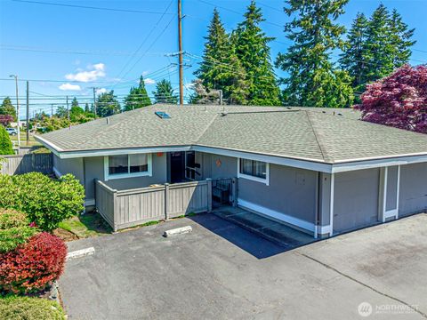 Photo of 1372 Bel Air Road #8, Tacoma, WA 98406 (MLS # 2531970)