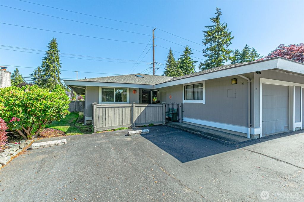 Photo of 1372 Bel Air Road #8, Tacoma, WA 98406 (MLS # 2531970)