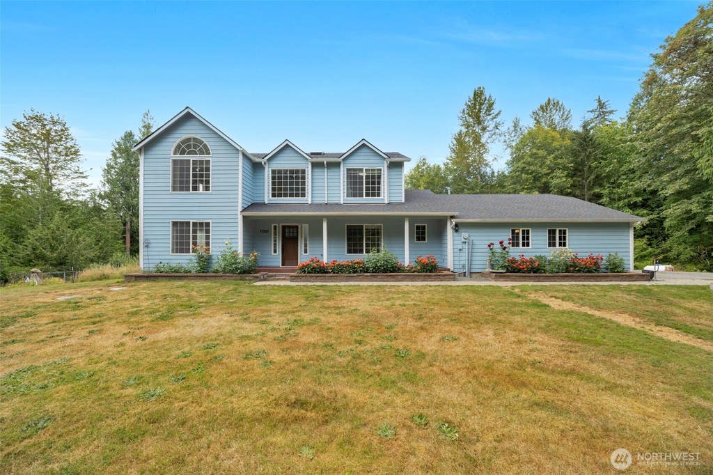 Photo of 17323 58th Street SE, Snohomish, WA 98290 (MLS # 2563040)