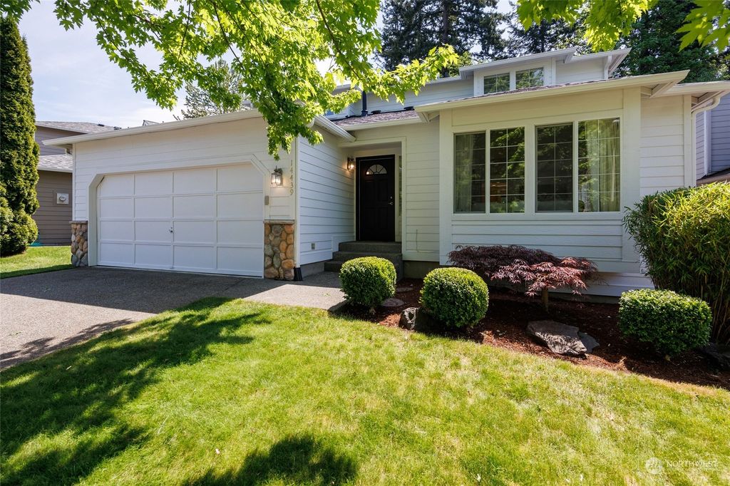 Photo of 14439 SE 185th Place, Renton, WA 98058 (MLS # 2066651)