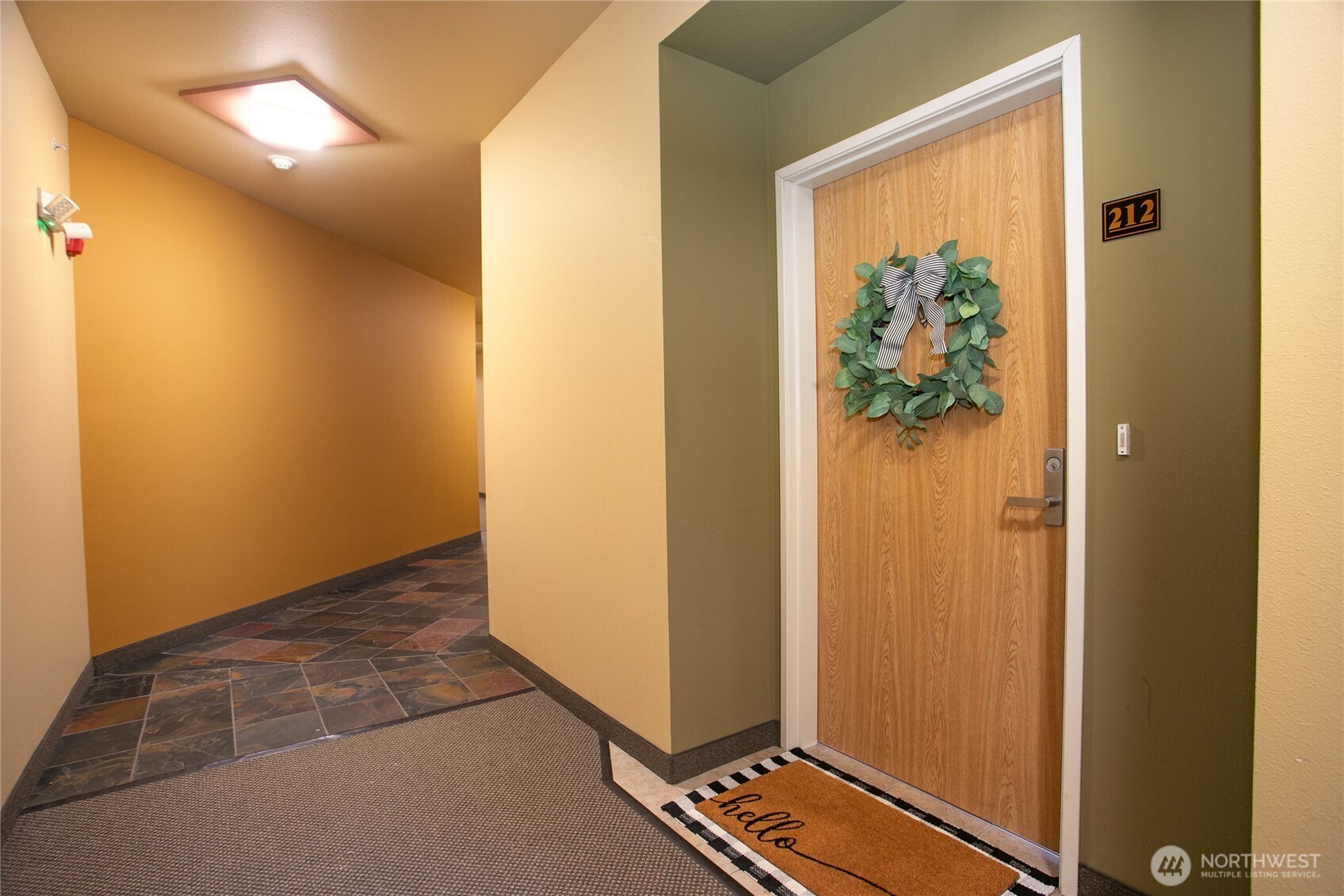 512 Darby Drive 212