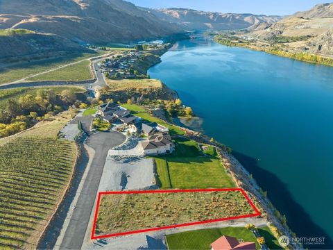 Photo of 7 N Shore Drive, Orondo, WA 98843 (MLS # 2411269)