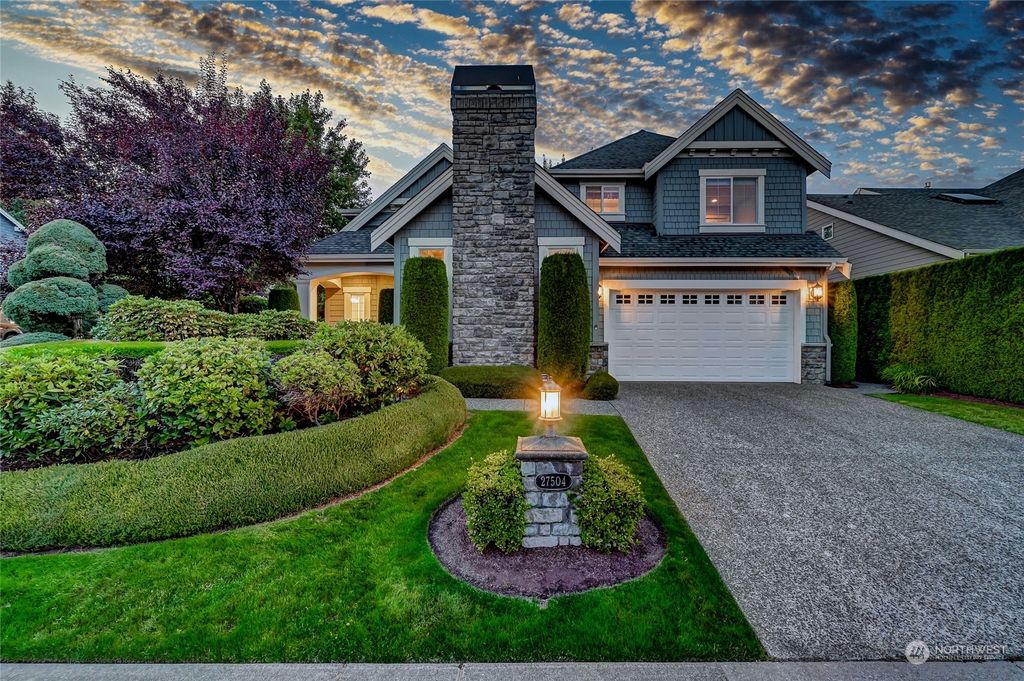 Photo of 27504 SE 28th Court, Sammamish, WA 98075 (MLS # 2140519)