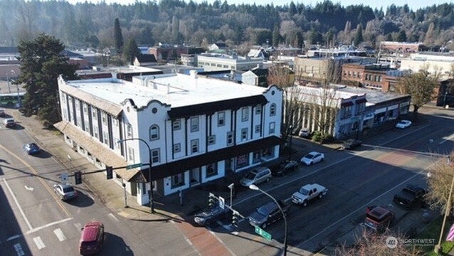 101 S 1st Street