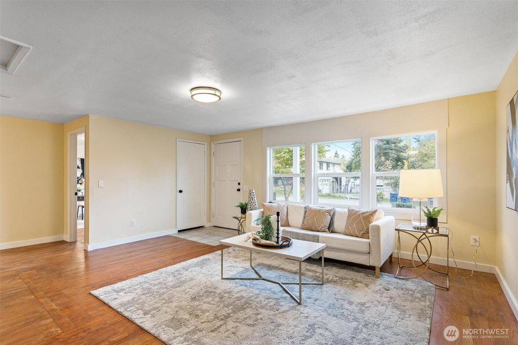 Photo of 1332 SW 114th Street, Seattle, WA 98146 (MLS # 2430492)
