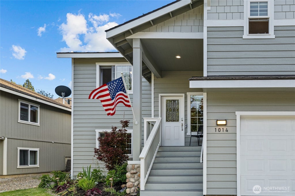 Photo of 1014 Denny Avenue, Cle Elum, WA 98922 (MLS # 2549473)