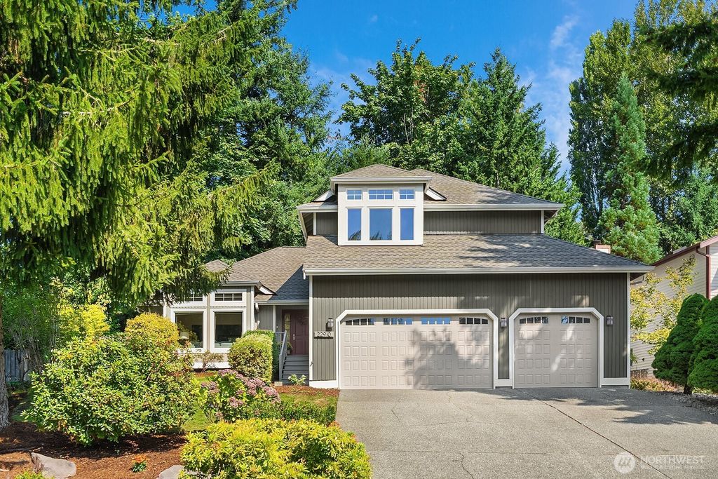 Photo of 22910 NE 15 Place, Sammamish, WA 98074 (MLS # 2432362)