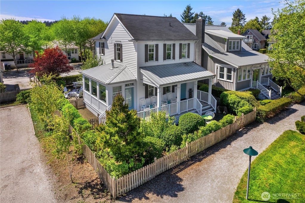 Photo of 228 Meriweather Street, Pacific Beach, WA 98571 (MLS # 2551427)