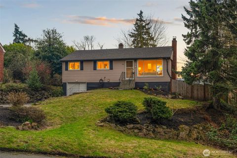 Photo of 3810 S Sunny View Drive, Seattle, WA 98118 (MLS # 2487138)