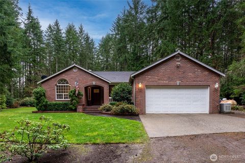 Photo of 959 SE Spencer Avenue, Port Orchard, WA 98367 (MLS # 2461160)