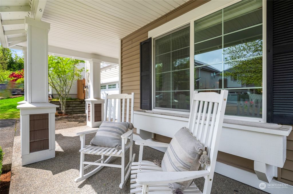 Photo of 9415 Hebner Avenue SE, Snoqualmie, WA 98065 (MLS # 2231667)