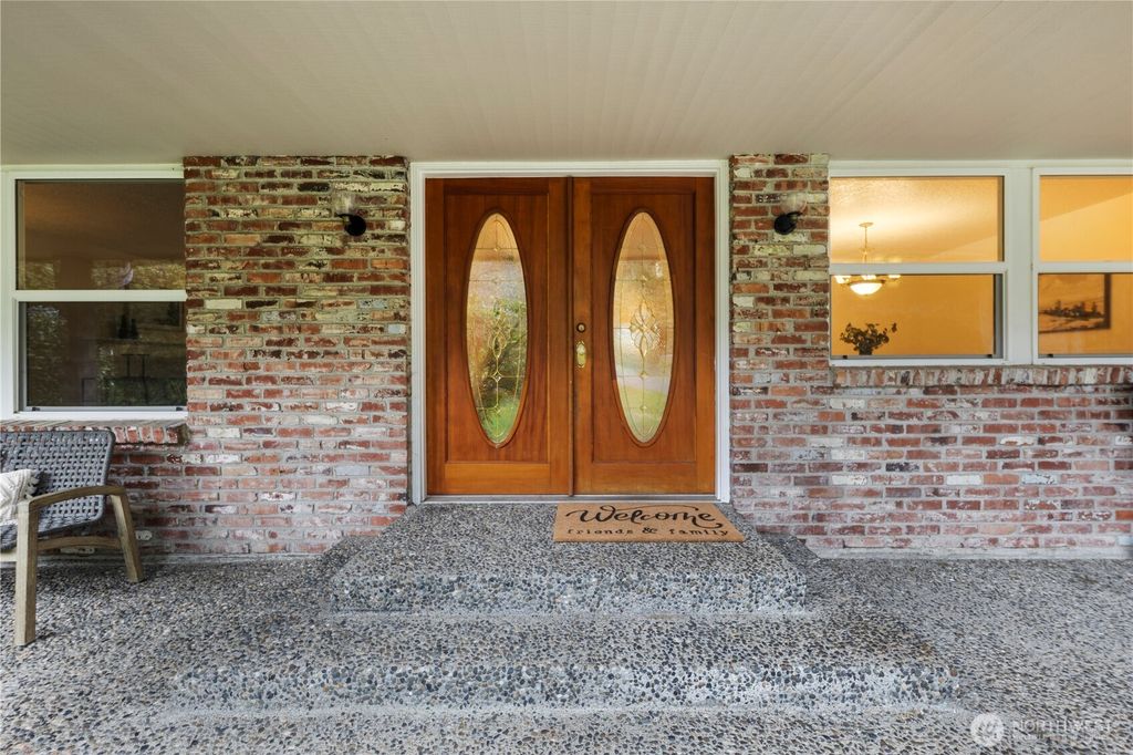 Photo of 19101 181st Avenue NE, Woodinville, WA 98077 (MLS # 2347965)