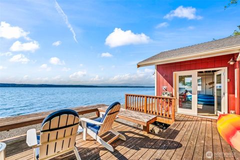 Photo of 3620 Forest Beach Drive NW, Gig Harbor, WA 98335 (MLS # 2419657)