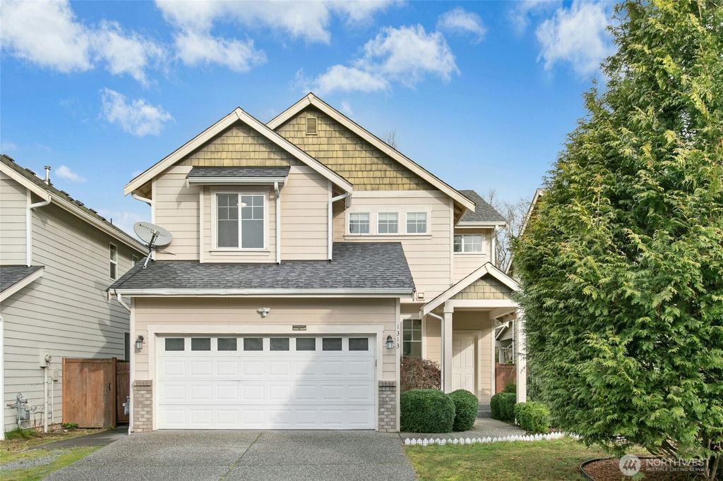 Photo of 1313 173rd Place SE, Bothell, WA 98012 (MLS # 2475084)