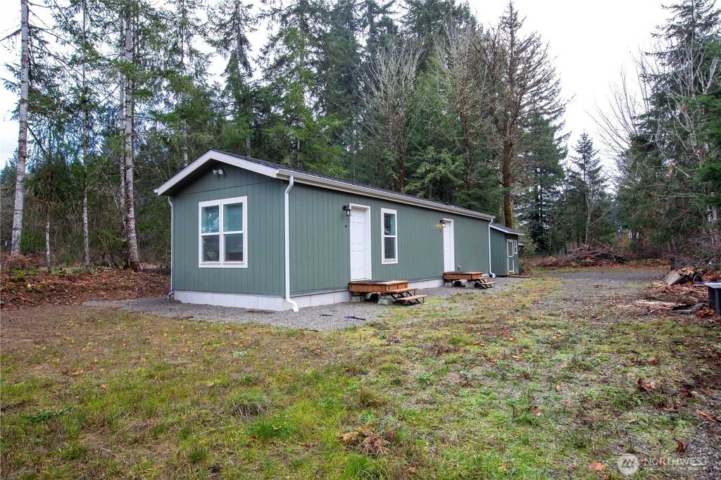 Photo of 70 SE Carpenter Drive, Shelton, WA 98584 (MLS # 2458263)