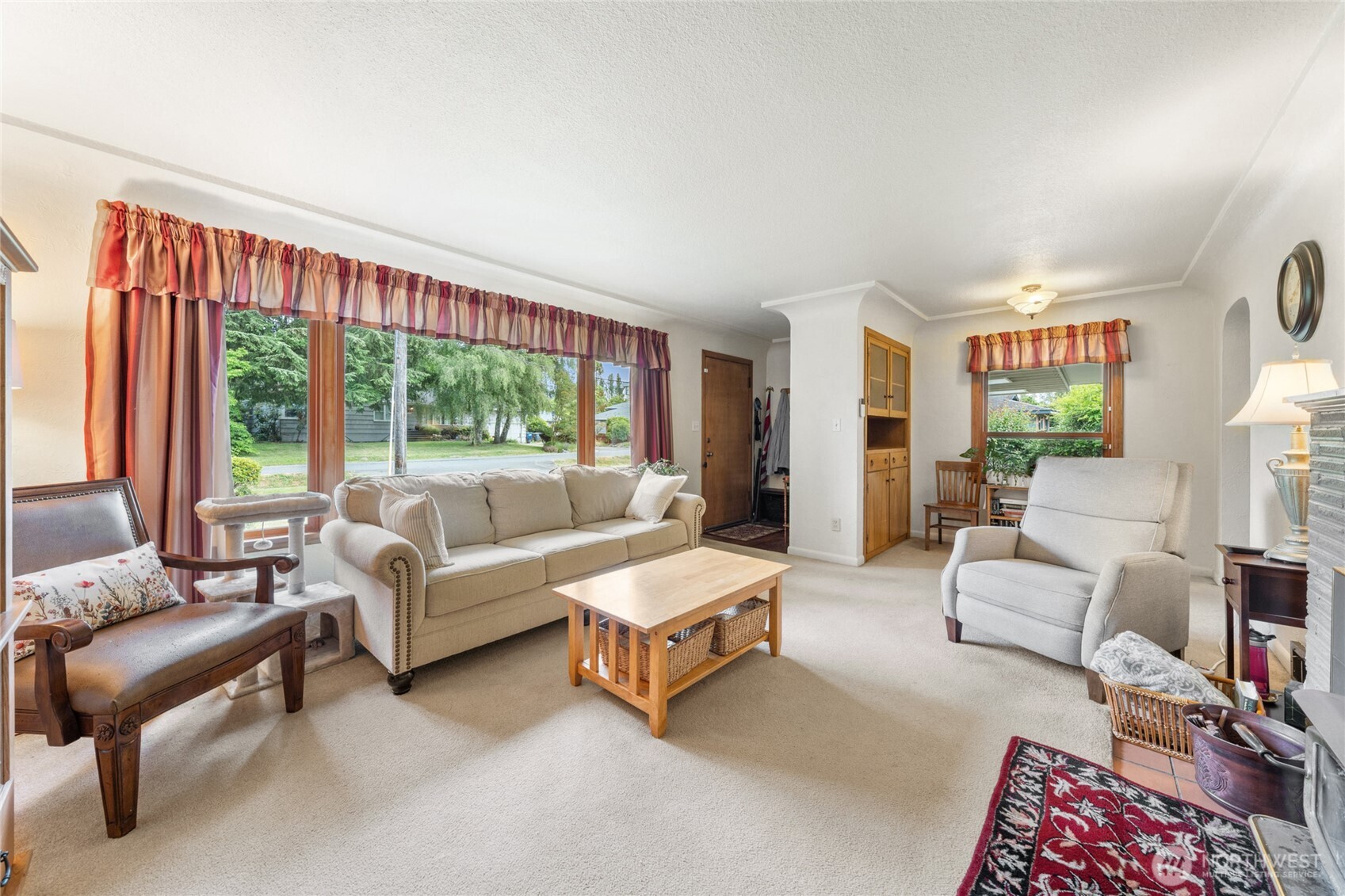 2610 David Ct E