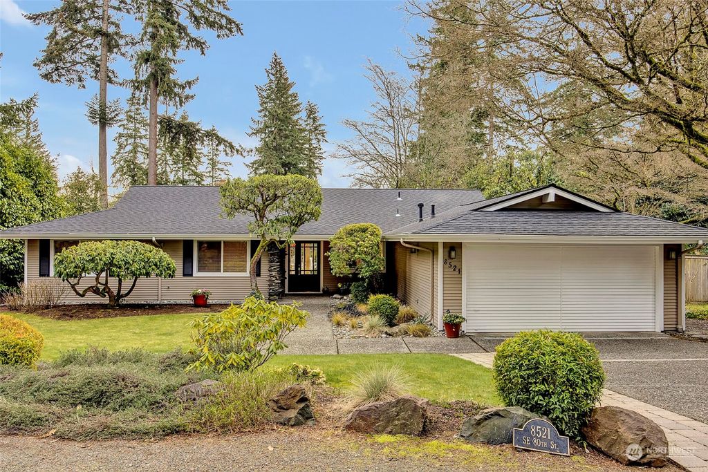Photo of 8521 SE 80th Street, Mercer Island, WA 98040 (MLS # 2038580)