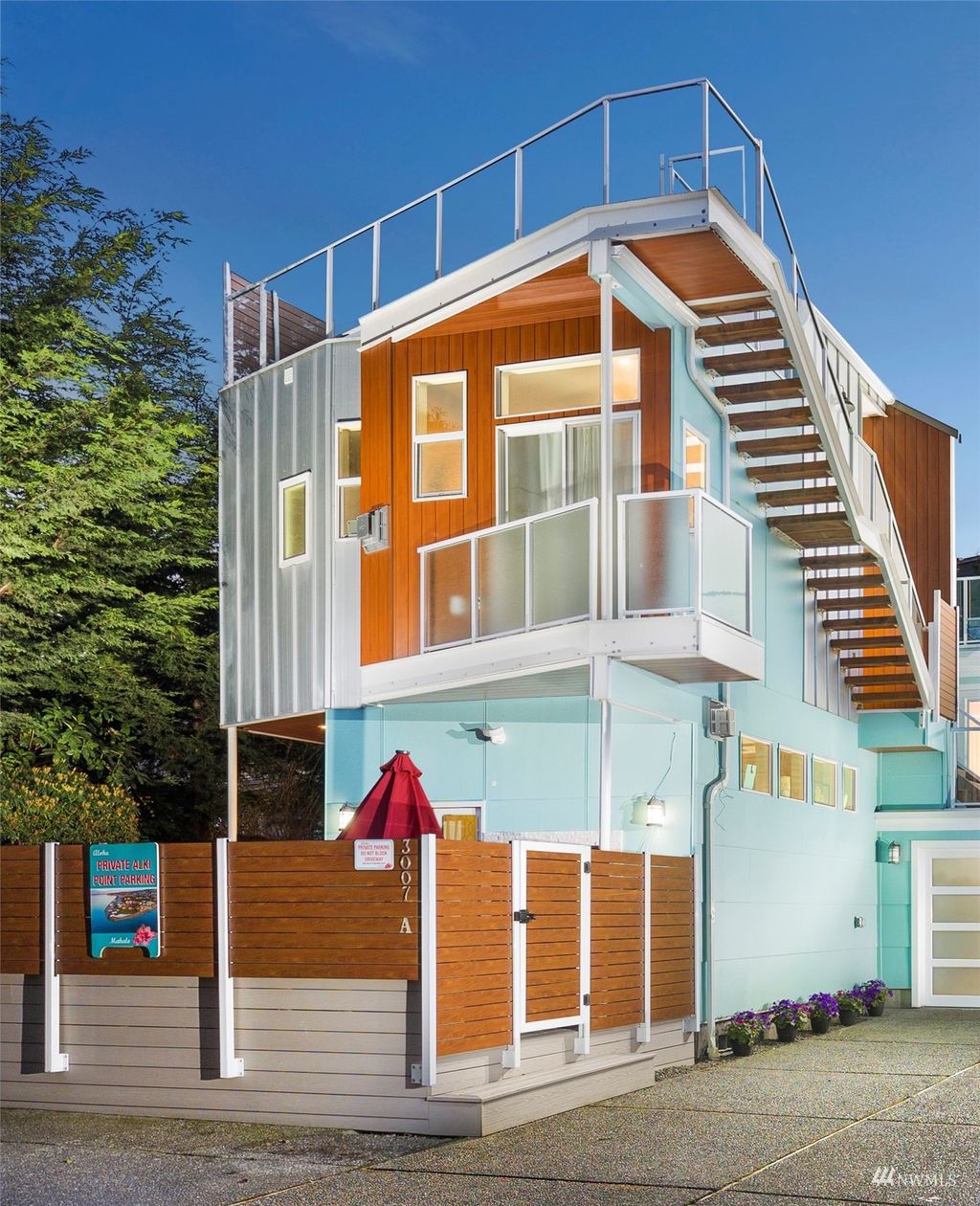 Photo of 3007 66th Avenue SW #A, Seattle, WA 98116 (MLS # 1982060)