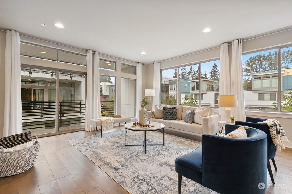 Photo of 11518 117th Lane NE #1, Kirkland, WA 98034 (MLS # 2299347)