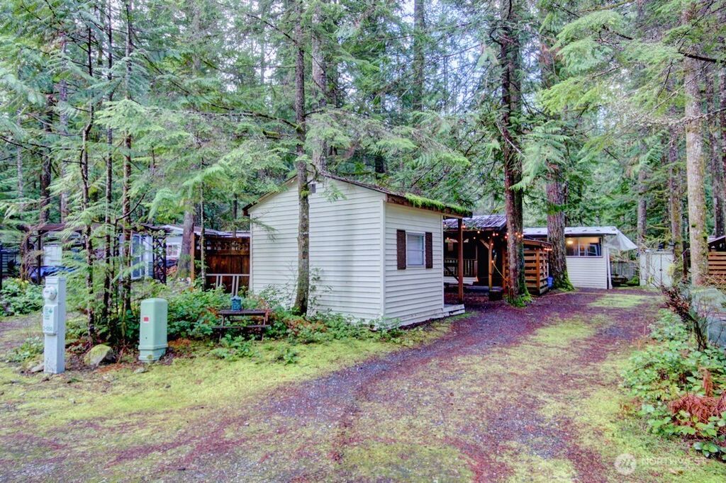 Photo of 56 Wilderness Way, Deming, WA 98244 (MLS # 2494593)