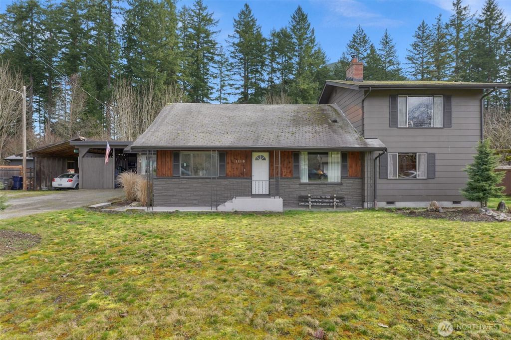 Photo of 1110 Montague Avenue, Darrington, WA 98241 (MLS # 2482333)