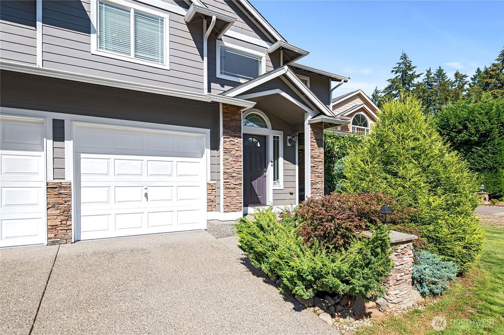 Photo of 2615 170th Street Ct E, Tacoma, WA 98445 (MLS # 2492341)