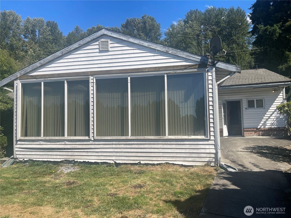 Photo of 15103 148th Avenue NE, Woodinville, WA 98072 (MLS # 2362478)